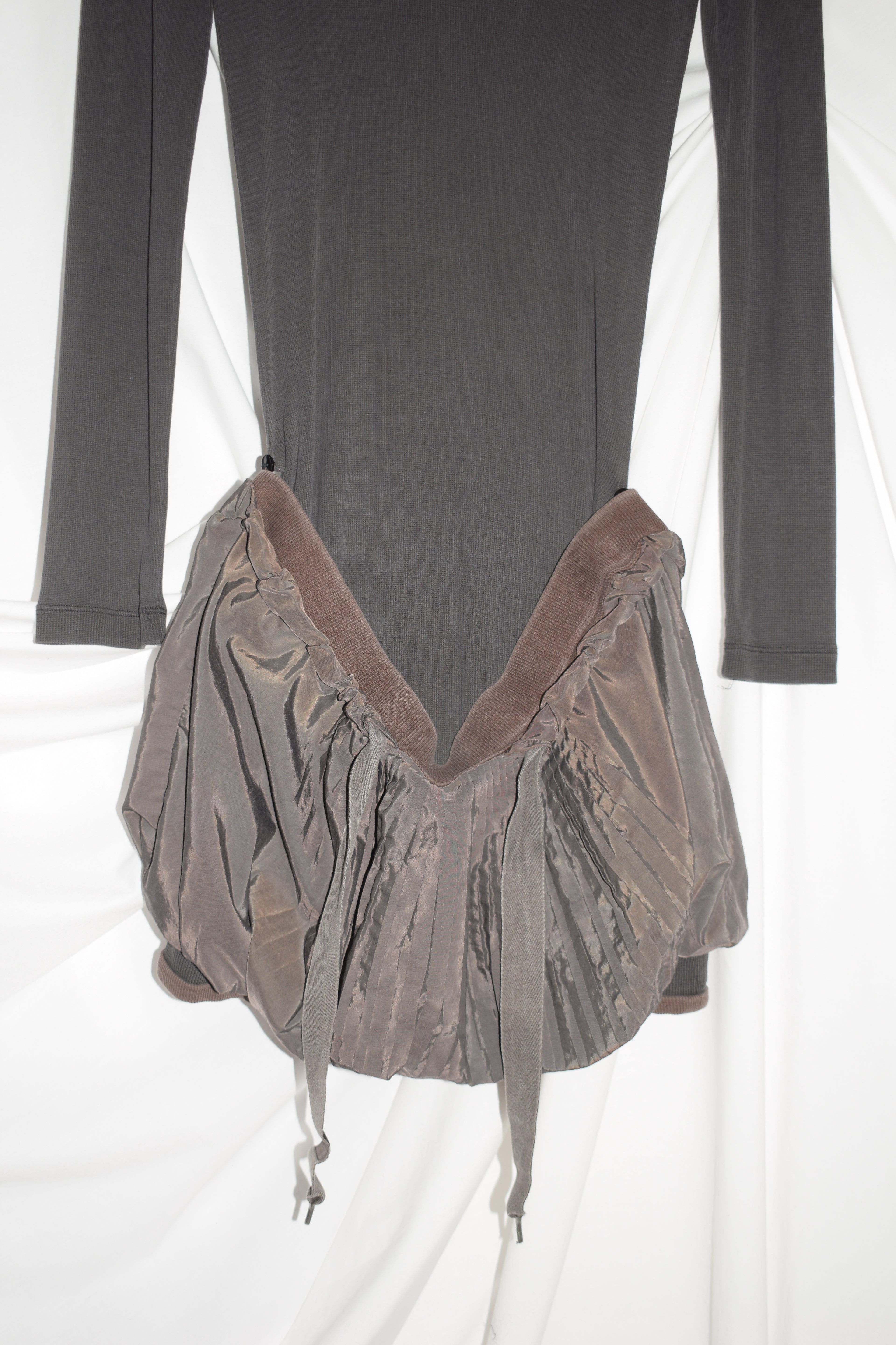 GREY TURTLE NECK BUBBLE DRESS by Cop Copine