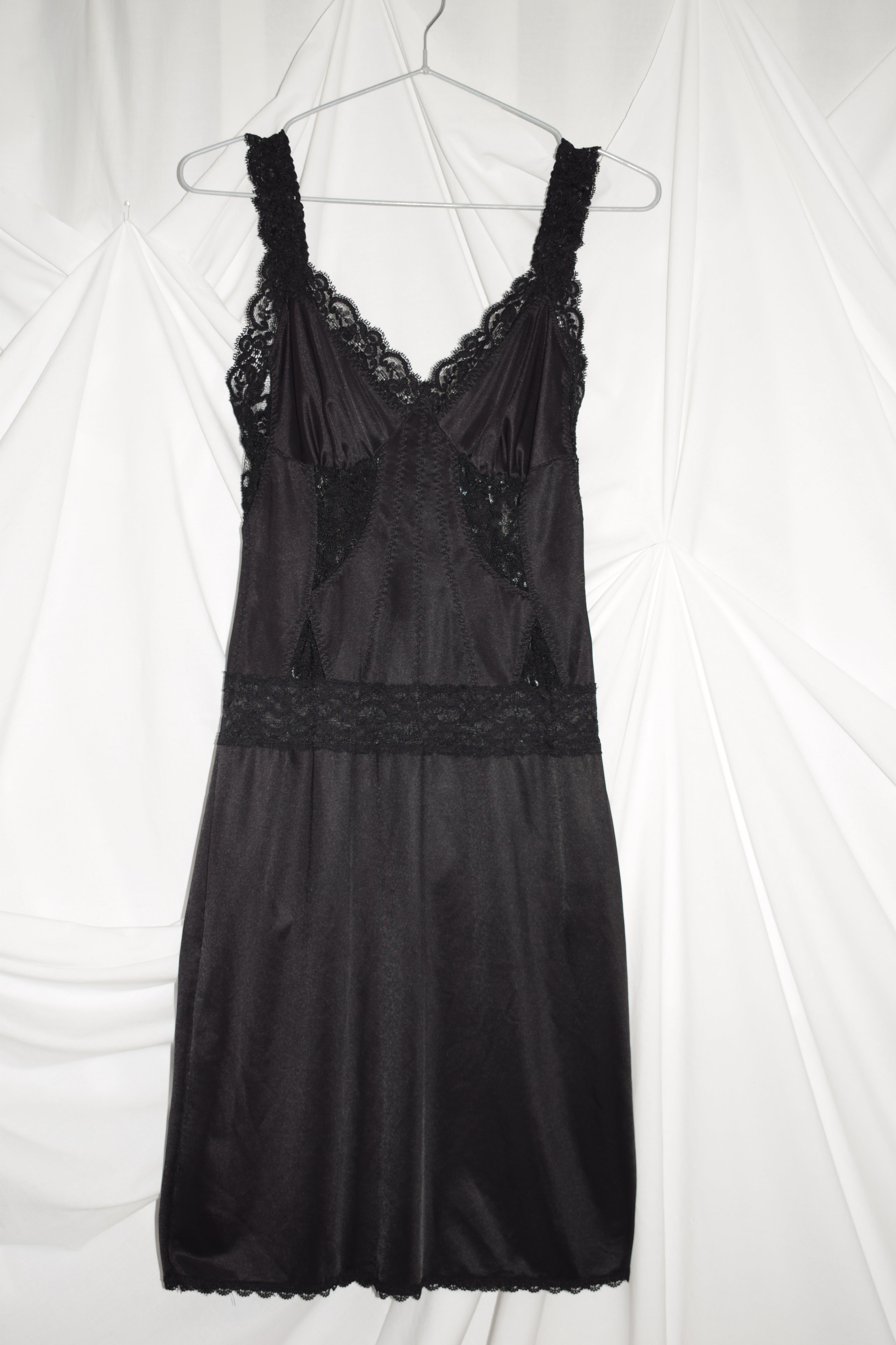 BLACK NIGHT DRESS by HUGO BOSS