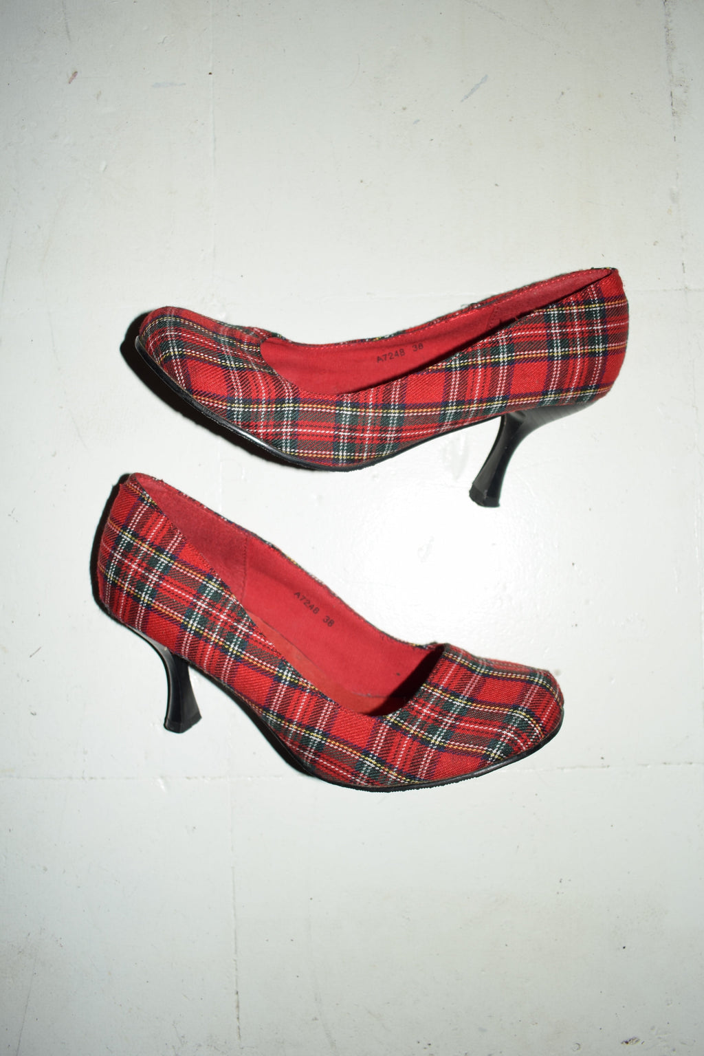 RED ROUND TOE TARTAN PUMPS