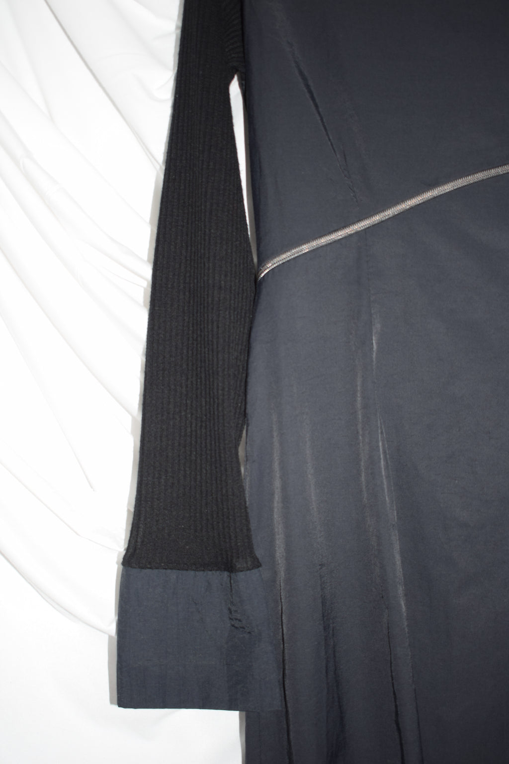 MINIMALIST GREY MIDI DRESS WITH CROSS OVER ZIP