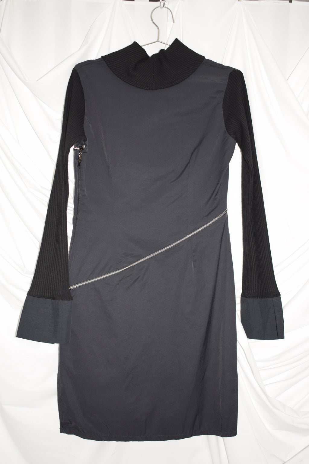 MINIMALIST GREY MIDI DRESS WITH CROSS OVER ZIP