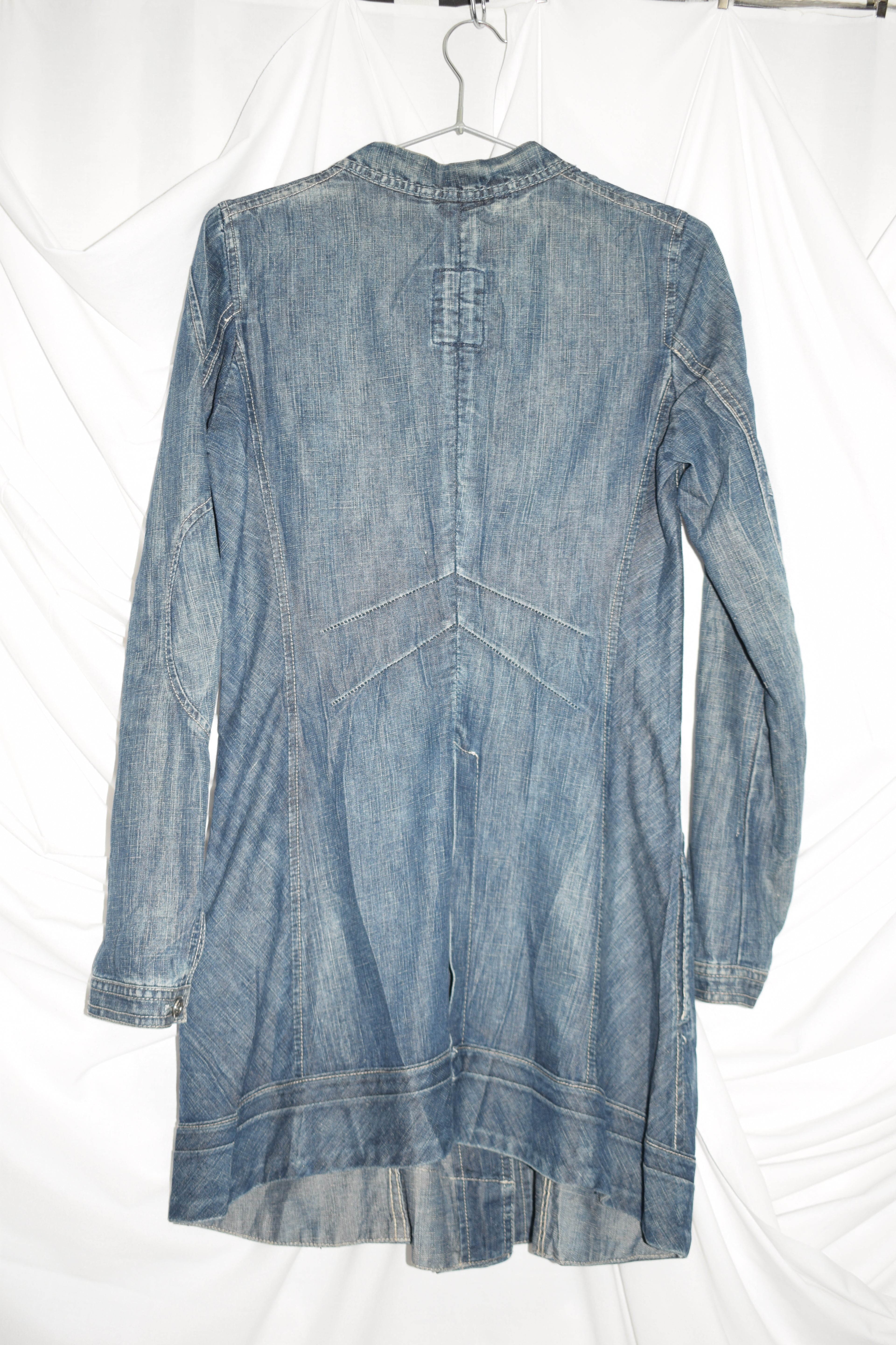 DENIM WIDE NECK MIDI COAT by Marithé + François Girbaud