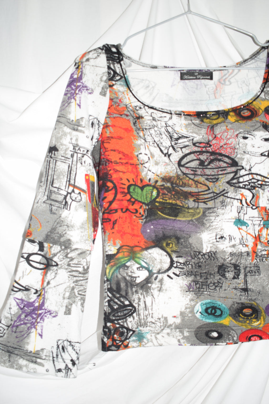 ILLUSTRATION KNIT LONG SLEEVE TOP