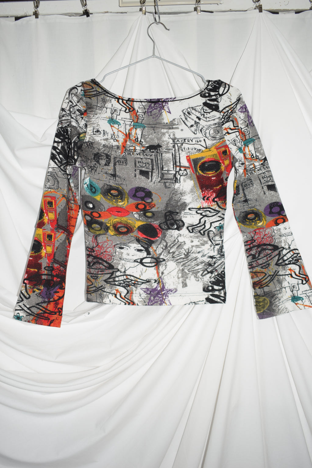 ILLUSTRATION KNIT LONG SLEEVE TOP