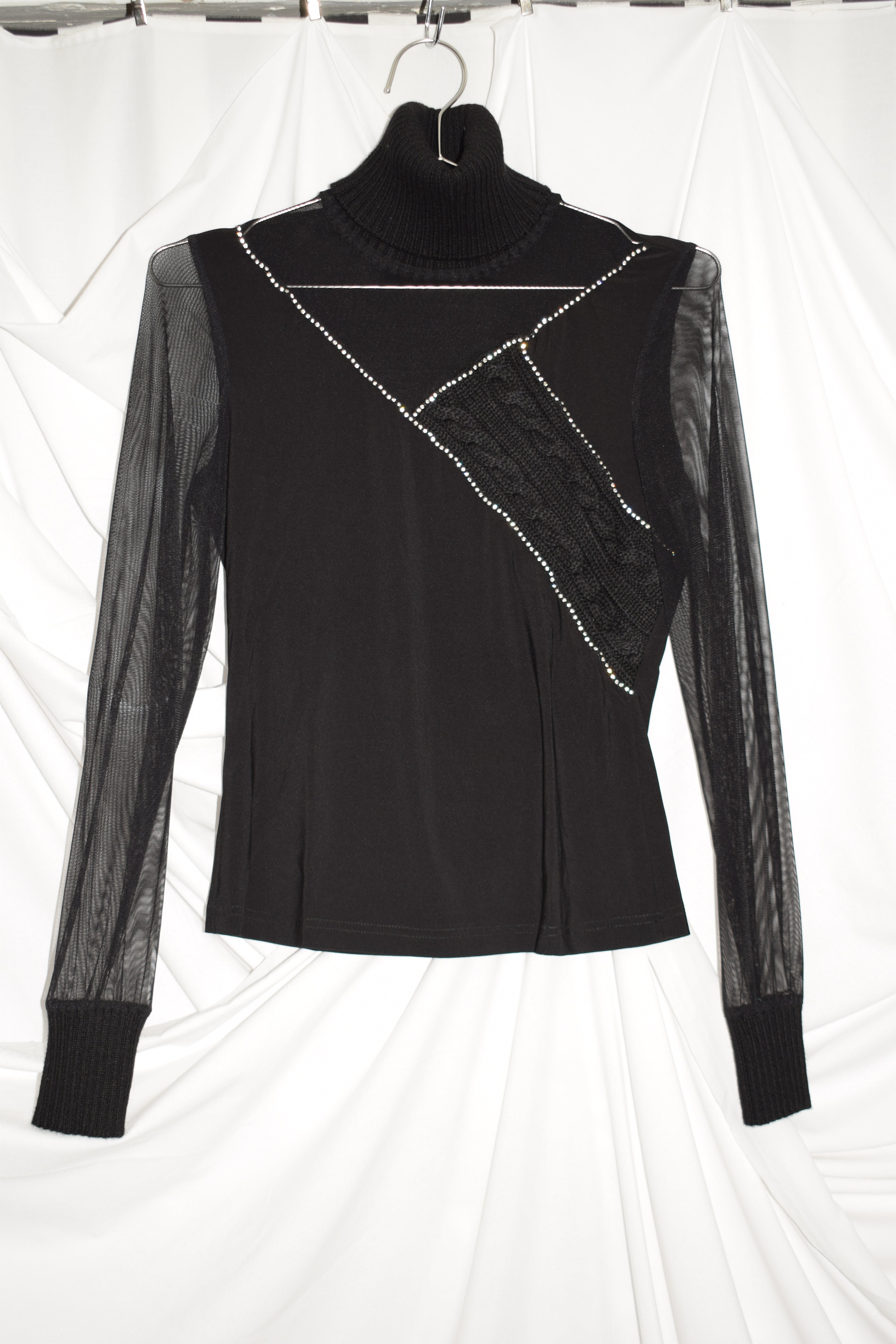LONG SLEEVE MESH TOP WITH DIAMONTE DETAILS