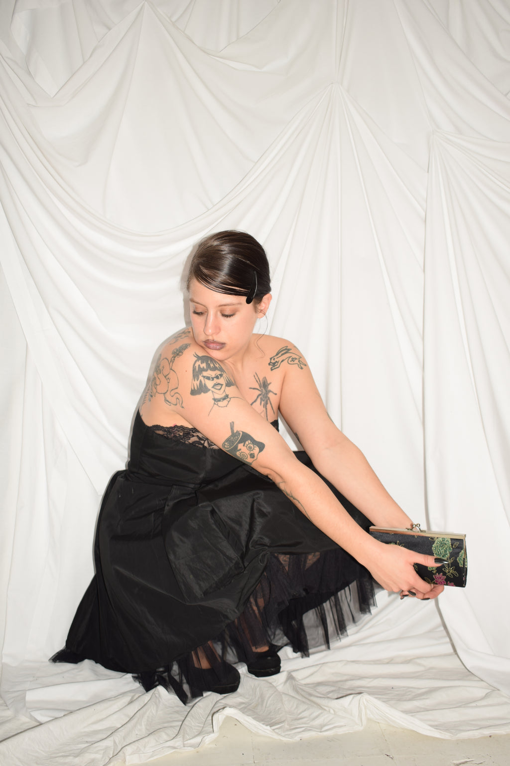 BLACK STRAPLESS DRESS WITH TUTU