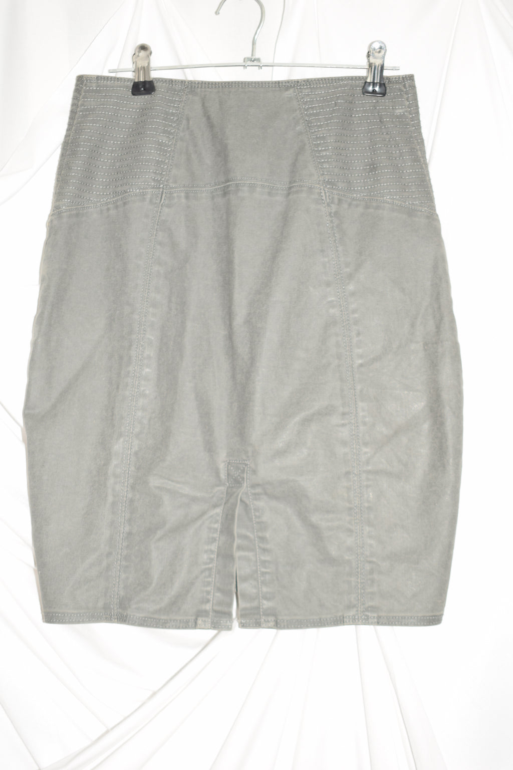 RED ZIP WRANGLER SKIRT