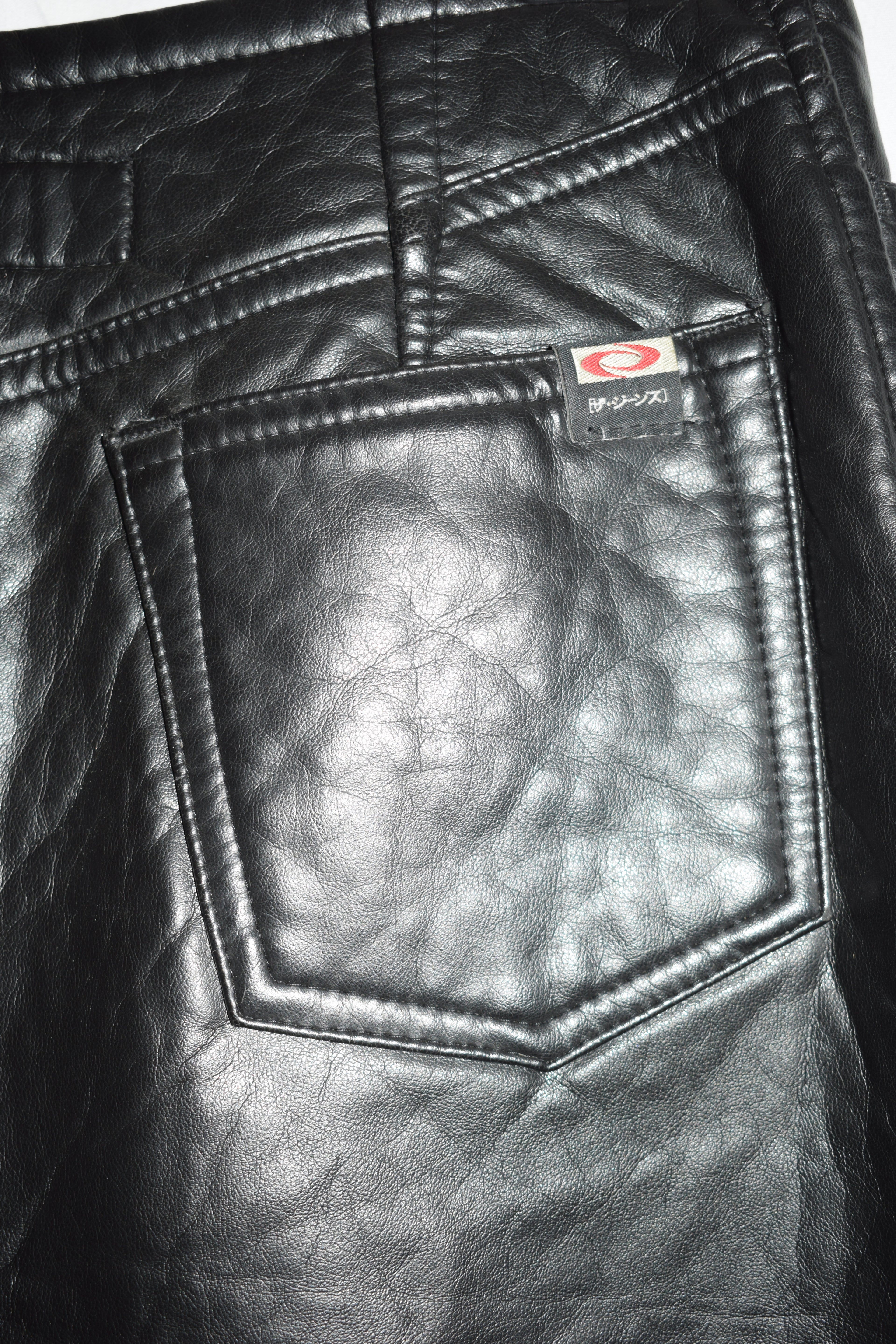 FAUX LEATHER MIDI SKIRT