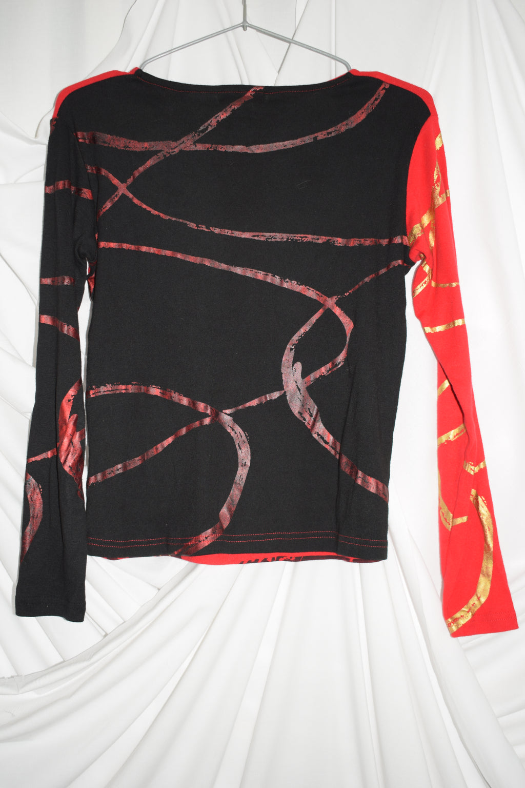 RED CUSTO BARCELONA GRAPHIC LONG SLEEVE