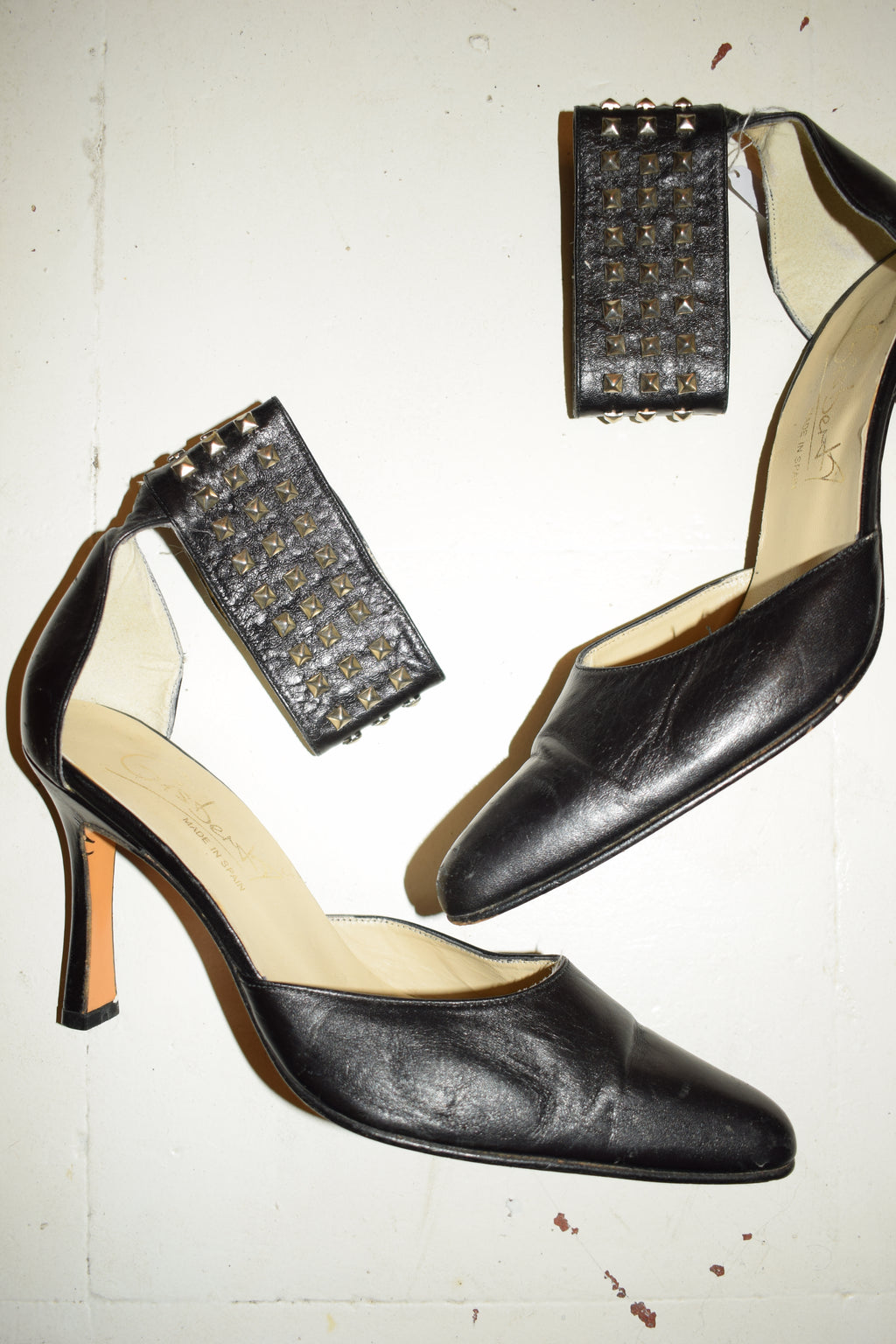 BLACK LEATHER KITTEN HEELS WITH STUD ANKLE CUFFS