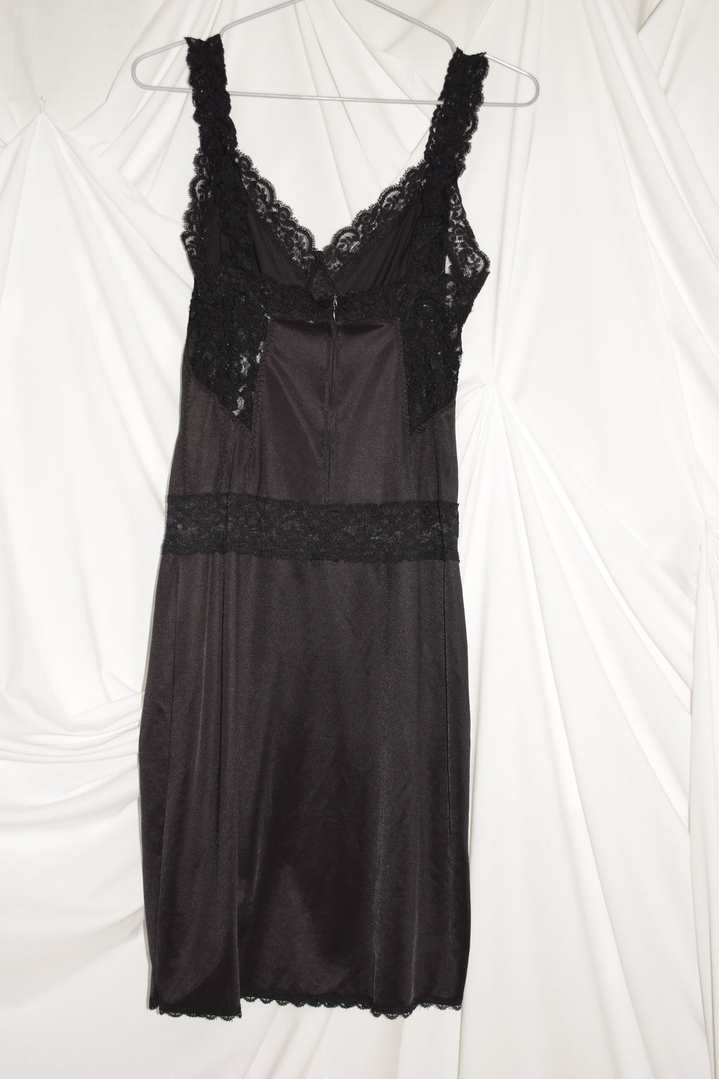 BLACK NIGHT DRESS by HUGO BOSS