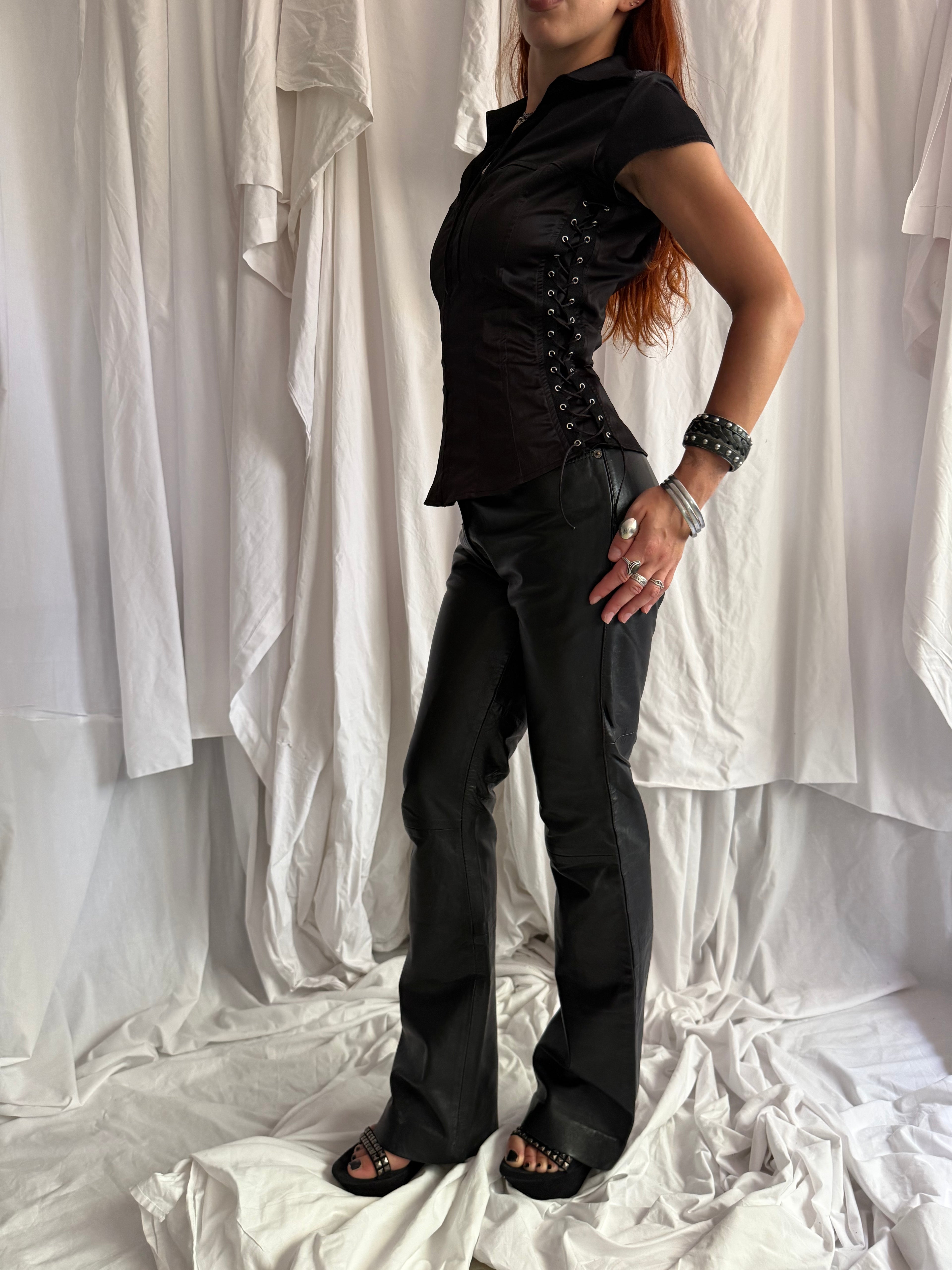 BLACK LACE-UP FITTED SHIRT