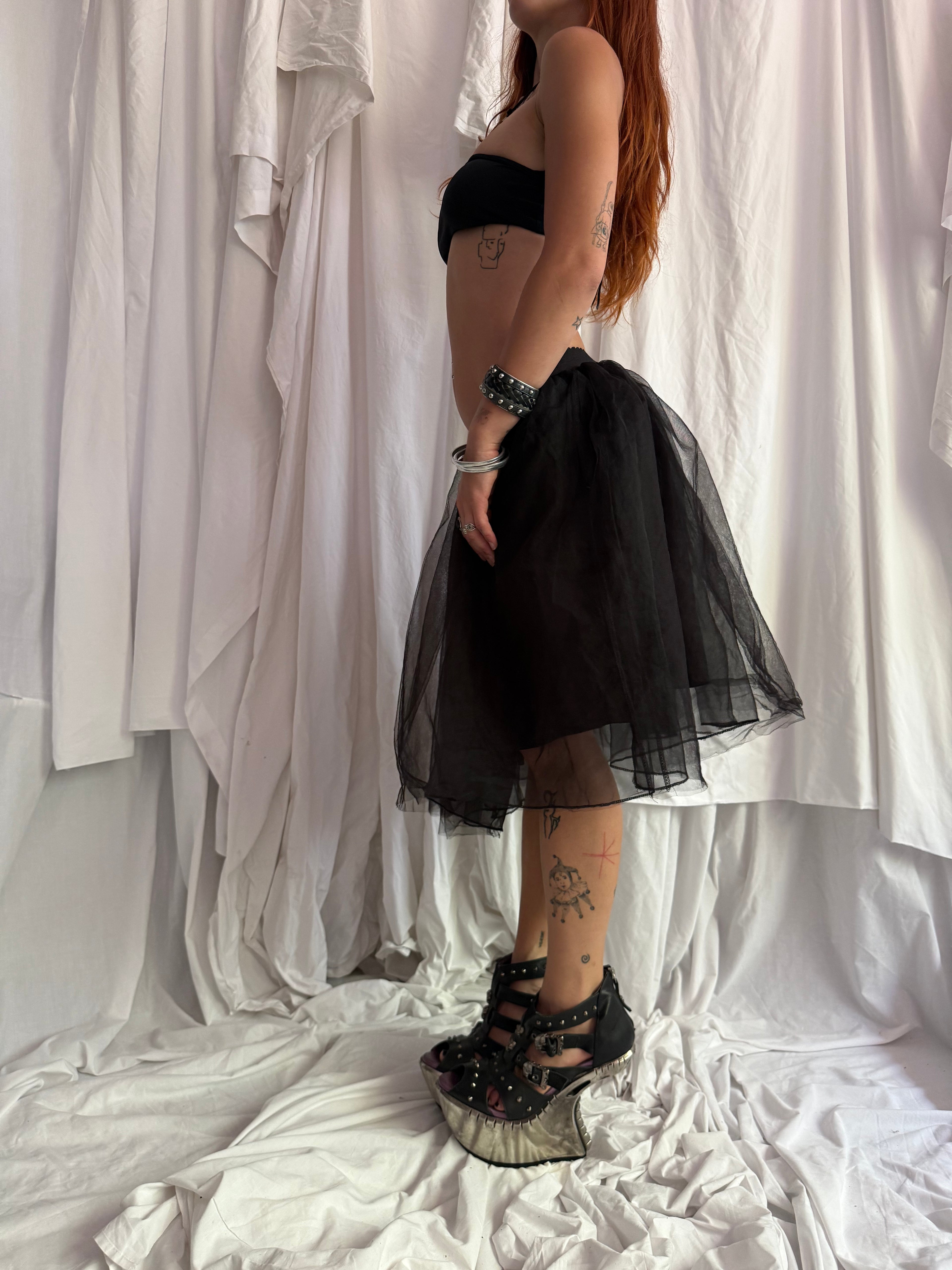BLACK TULLE MIDI SKIRT