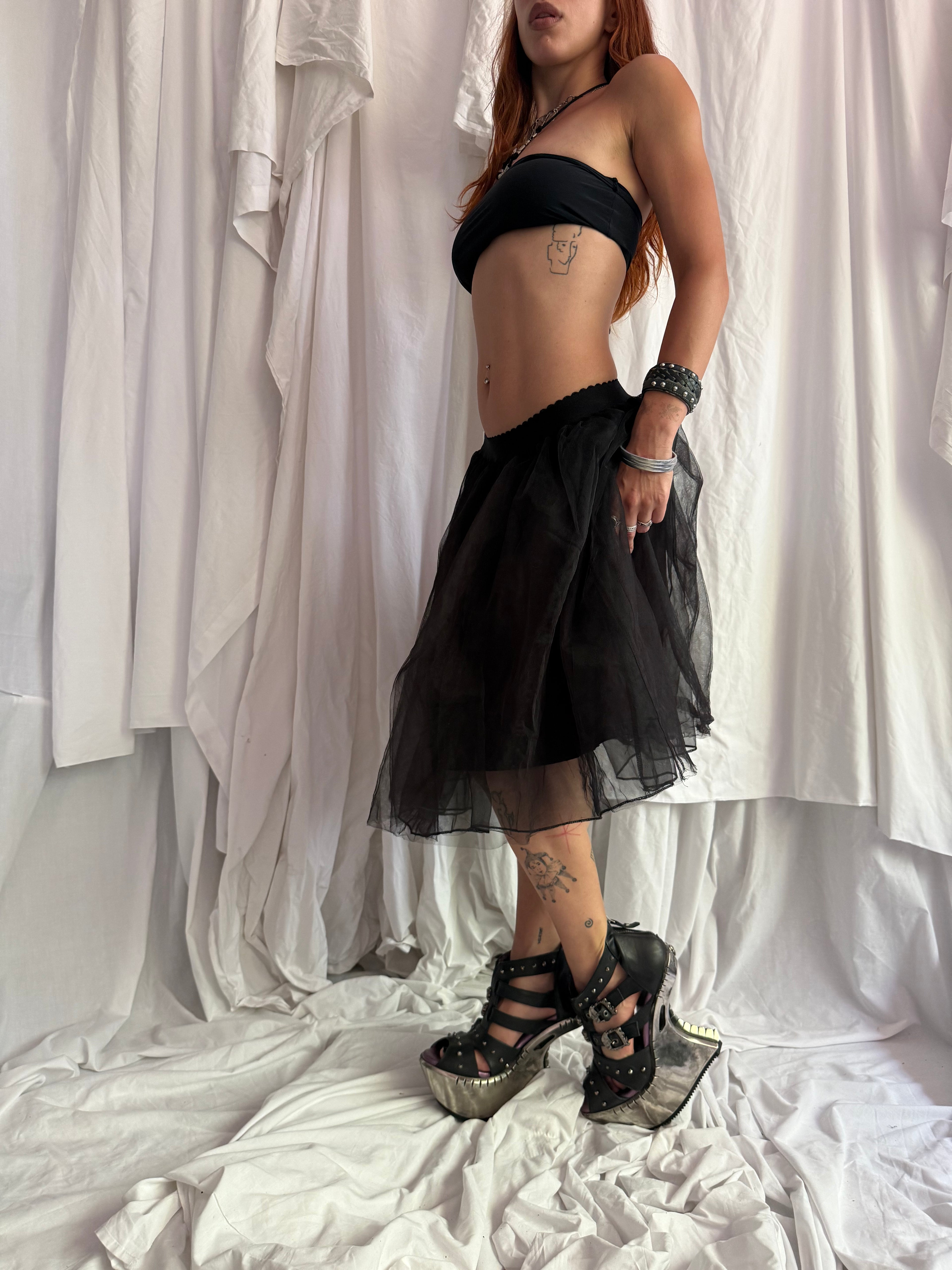 BLACK TULLE MIDI SKIRT