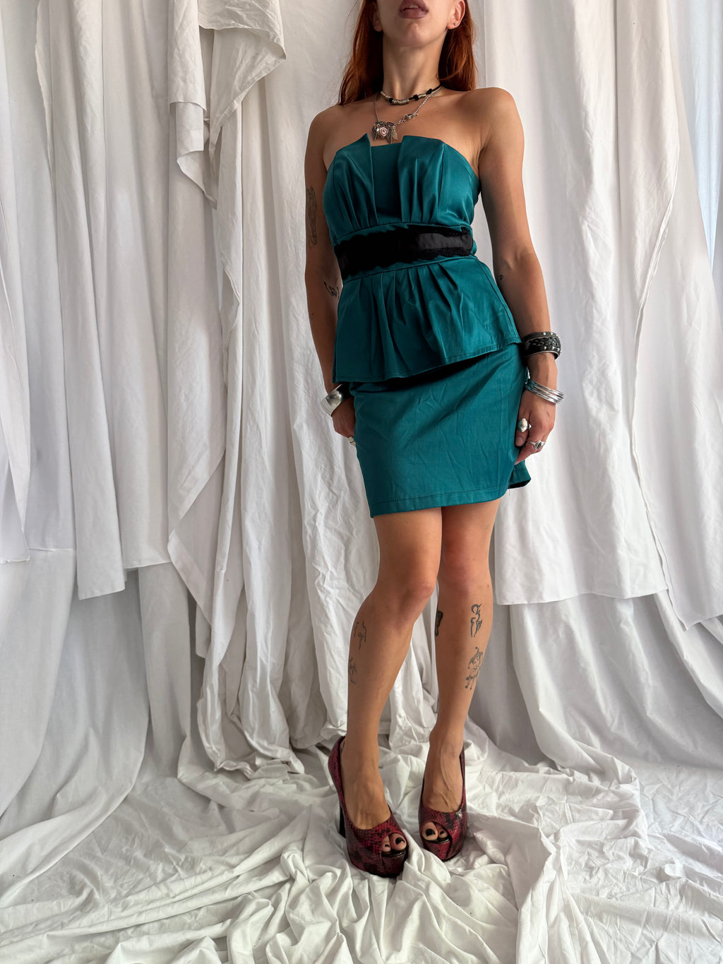 TEAL STRAPLESS PEPLUM MINI DRESS